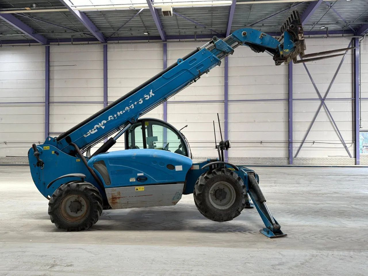 Genie GTH 4013 SX ONLY 3.274 HOURS - Manipulador telescópico: foto 5 Genie GTH 4013 SX ONLY 3.274 HOURS - Manipulador telescópico: foto 5