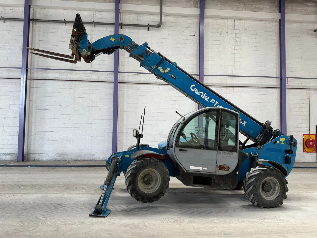 Genie GTH 4013 SX ONLY 3.274 HOURS - Manipulador telescópico: foto 2 Genie GTH 4013 SX ONLY 3.274 HOURS - Manipulador telescópico: foto 2