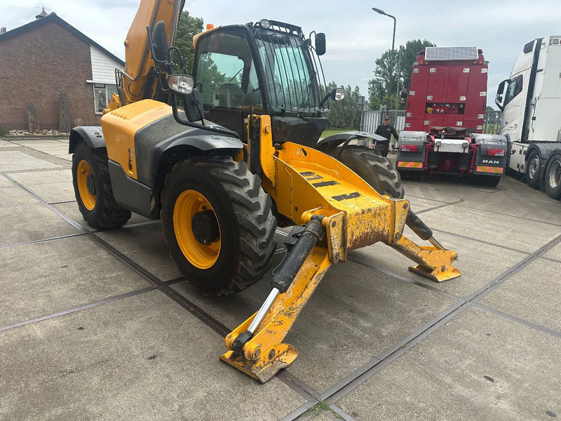 JCB 535V125 , 4087 HOURS,CE, 12,5 M LIFT HEIGHT, 3500 KG, AUXIARY HYDRAULIC PLUMBING - Manipulador telescópico: foto 5 JCB 535V125 , 4087 HOURS,CE, 12,5 M LIFT HEIGHT, 3500 KG, AUXIARY HYDRAULIC PLUMBING - Manipulador telescópico: foto 5