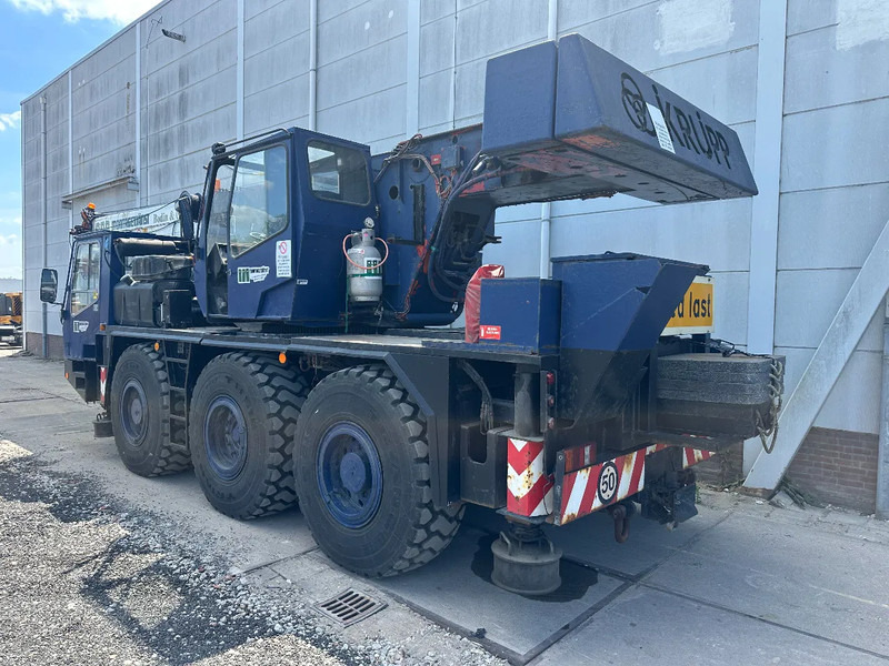 Krupp KMK3035, SWING AWAY BIFOLD JIB, NEW TYERS - Grúa todo terreno: foto 4 Krupp KMK3035, SWING AWAY BIFOLD JIB, NEW TYERS - Grúa todo terreno: foto 4