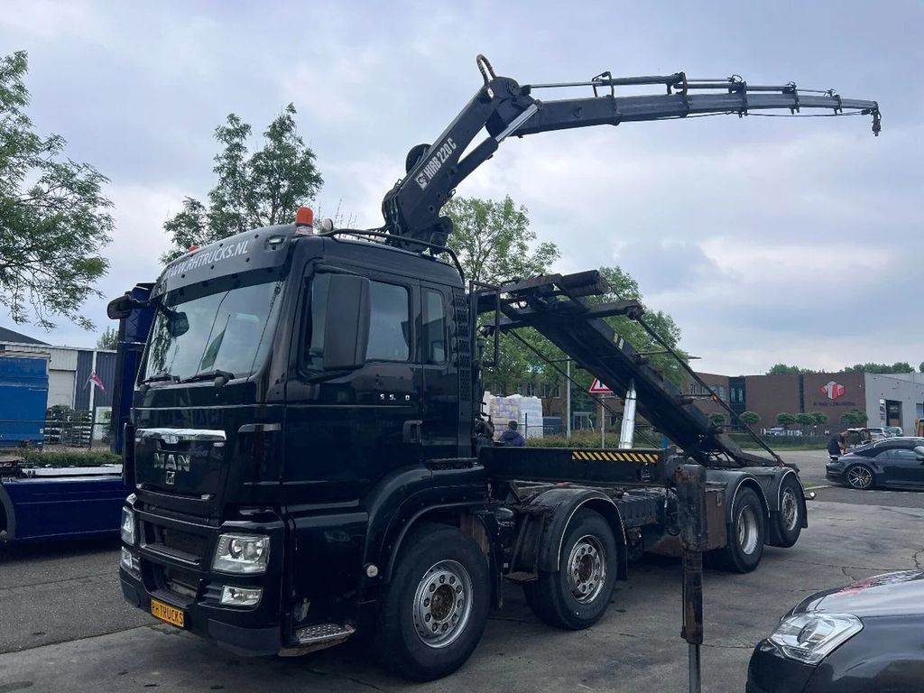 MAN TGS 35.440 8X2-4 + HIAB 220C-5 REMOTE + CABLE LI - Camión con equipo de cable, Camión grúa: foto 2 MAN TGS 35.440 8X2-4 + HIAB 220C-5 REMOTE + CABLE LI - Camión con equipo de cable, Camión grúa: foto 2