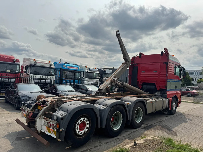 MAN TGX 35.540 - 8X4 - EURO 5 + AJK HOOK + LIFT/STEERING AXLE - Camión multibasculante: foto 4 MAN TGX 35.540 - 8X4 - EURO 5 + AJK HOOK + LIFT/STEERING AXLE - Camión multibasculante: foto 4