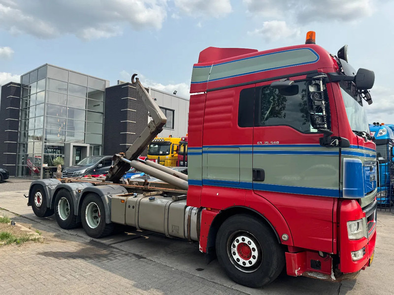 MAN TGX 35.540 - 8X4 - EURO 5 + AJK HOOK + LIFT/STEERING AXLE - Camión multibasculante: foto 3 MAN TGX 35.540 - 8X4 - EURO 5 + AJK HOOK + LIFT/STEERING AXLE - Camión multibasculante: foto 3
