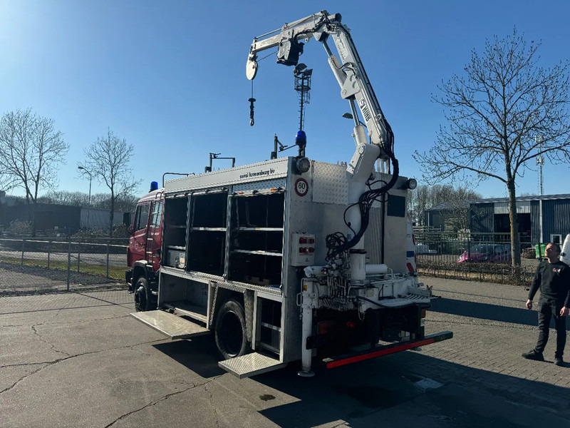 Mercedes-Benz 1117 4X2 FIRE TRUCK HIAB 050A ONLY 105787 KM - Camión de bomberos: foto 4 Mercedes-Benz 1117 4X2 FIRE TRUCK HIAB 050A ONLY 105787 KM - Camión de bomberos: foto 4