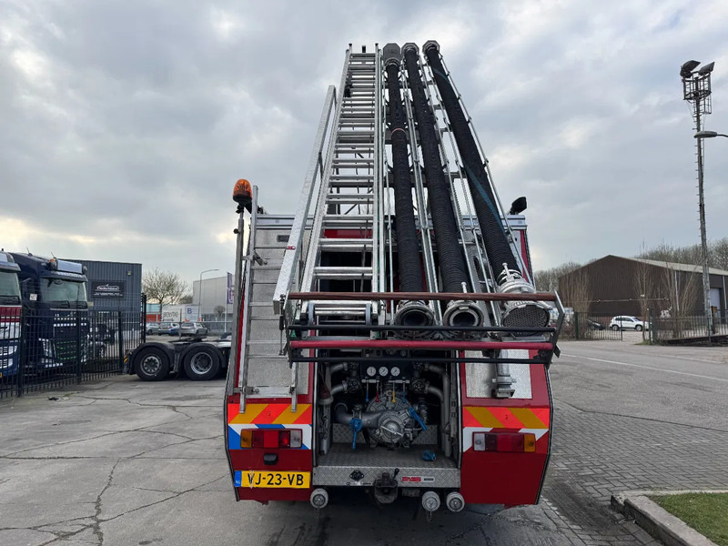Mercedes-Benz 1117 - FULL EQUIPMENT INCLUDED FIRE TRUCK + LADDERLIFT + TÜV 12-2025 - Camión de bomberos: foto 5 Mercedes-Benz 1117 - FULL EQUIPMENT INCLUDED FIRE TRUCK + LADDERLIFT + TÜV 12-2025 - Camión de bomberos: foto 5