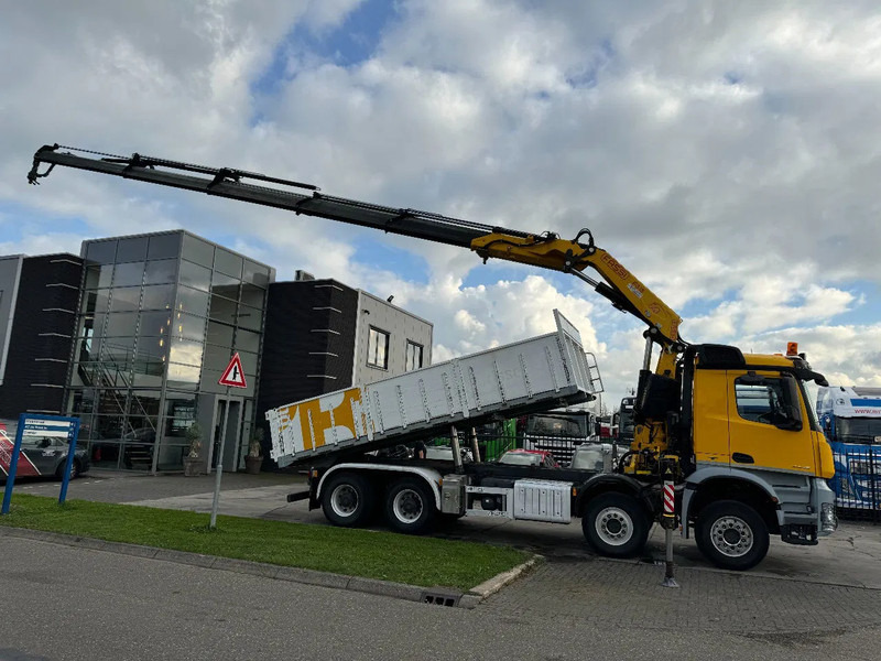 Mercedes-Benz Arocs 4448 8X4 + EURO 6 + FASSI F315 + REMOTE + KIPPER + STEERING AXLE - Camión grúa: foto 3 Mercedes-Benz Arocs 4448 8X4 + EURO 6 + FASSI F315 + REMOTE + KIPPER + STEERING AXLE - Camión grúa: foto 3