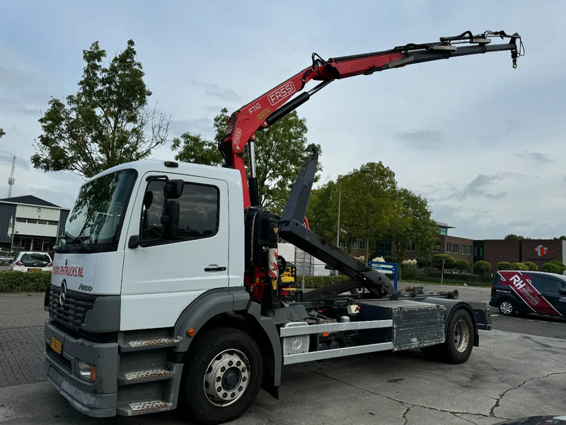 Mercedes-Benz LS 1923 ATEGO + 2011 FASSI F110 + 2011 VDS HOOKLIFT - Camión multibasculante, Camión grúa: foto 1 Mercedes-Benz LS 1923 ATEGO + 2011 FASSI F110 + 2011 VDS HOOKLIFT - Camión multibasculante, Camión grúa: foto 1