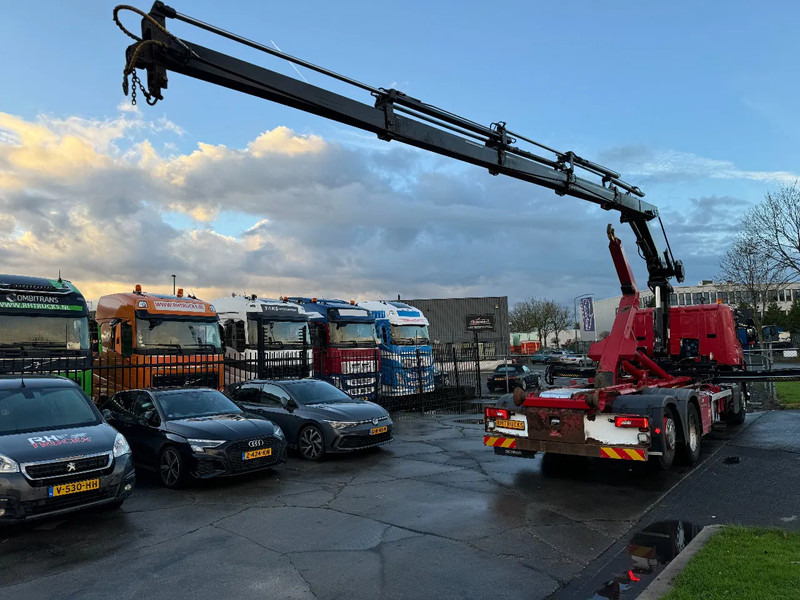 Scania P320 6X2 - EURO 6 + HIAB XS 144 HIPRO + REMOTE + HIAB HOOK + RETARDER - Camión multibasculante, Camión grúa: foto 4 Scania P320 6X2 - EURO 6 + HIAB XS 144 HIPRO + REMOTE + HIAB HOOK + RETARDER - Camión multibasculante, Camión grúa: foto 4