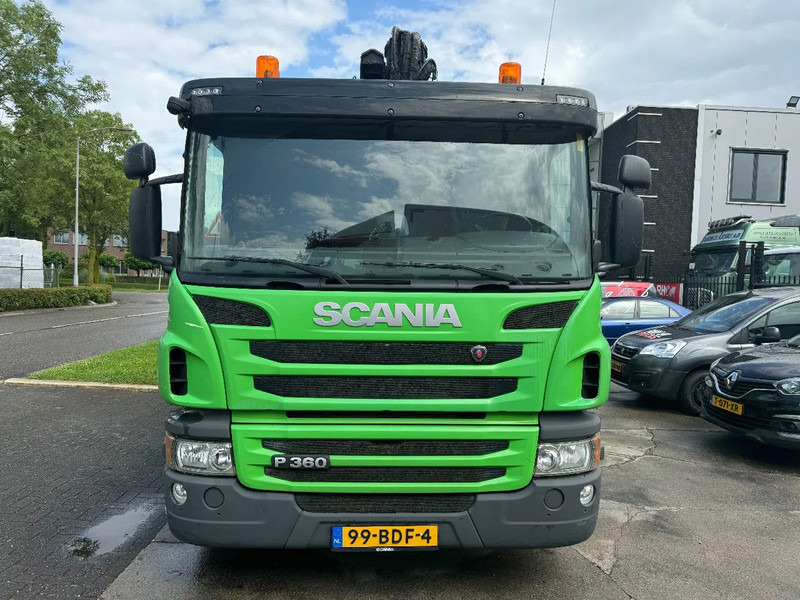 Scania P360 8X2 - HIAB 211BW-3 + FAUN VARIOPRESS - ONLY 198.135 KM - Camión grúa: foto 4 Scania P360 8X2 - HIAB 211BW-3 + FAUN VARIOPRESS - ONLY 198.135 KM - Camión grúa: foto 4