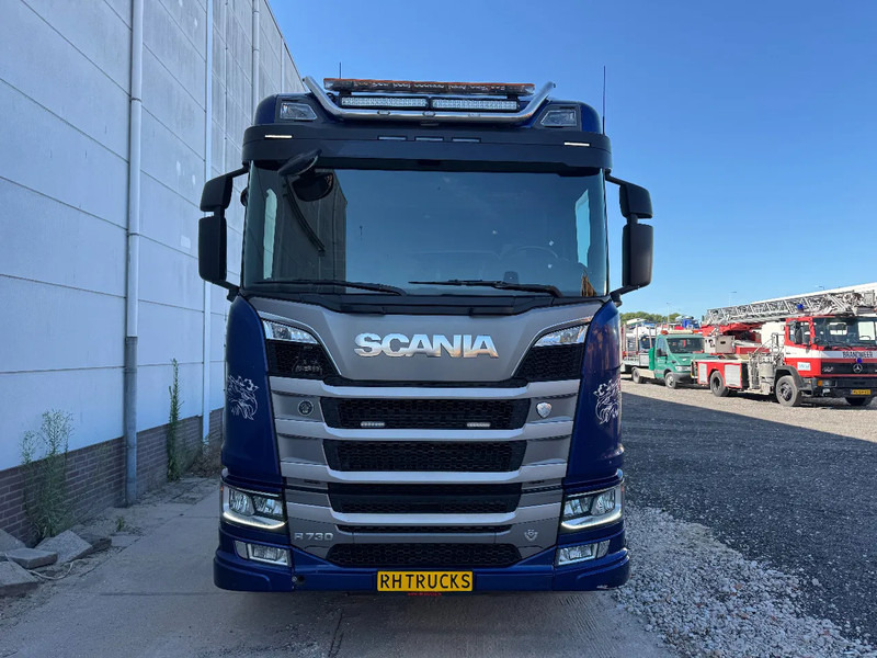 Scania R730 V8 8X4 EURO 6 HUB REDUCTION RETARDER - Camión chasis: foto 2 Scania R730 V8 8X4 EURO 6 HUB REDUCTION RETARDER - Camión chasis: foto 2