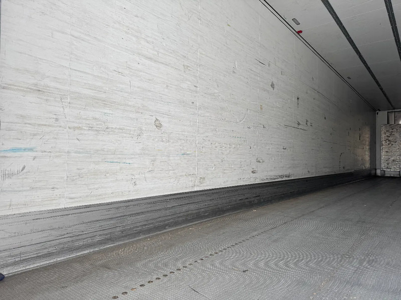 Semirremolque frigorífico Schmitz Cargobull SKO 24 + THERMO KING SLX 300 D/E TÜV TILL 02-2026: foto 12