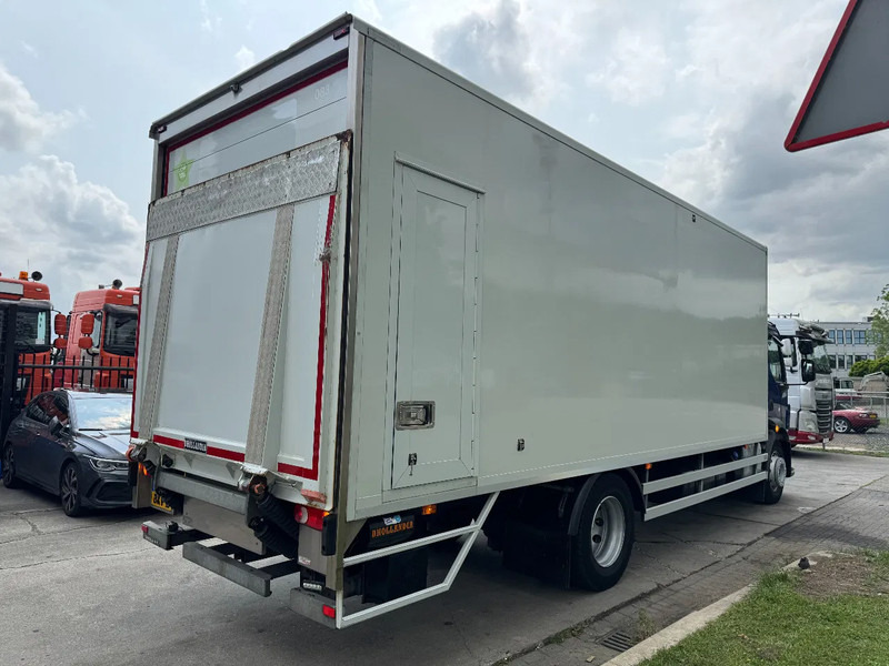 Volvo FL 250 4X2 - EURO 6 + DHOLLANDIA LIFT + TÜV 04-2026 - Camión caja cerrada: foto 5 Volvo FL 250 4X2 - EURO 6 + DHOLLANDIA LIFT + TÜV 04-2026 - Camión caja cerrada: foto 5