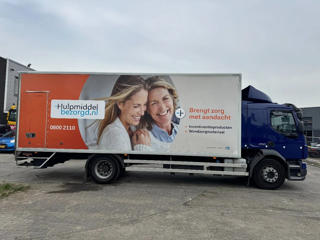 Volvo FL 250 4X2 - EURO 6 + DHOLLANDIA LIFT + TÜV 05-2 - Camión caja cerrada: foto 4 Volvo FL 250 4X2 - EURO 6 + DHOLLANDIA LIFT + TÜV 05-2 - Camión caja cerrada: foto 4