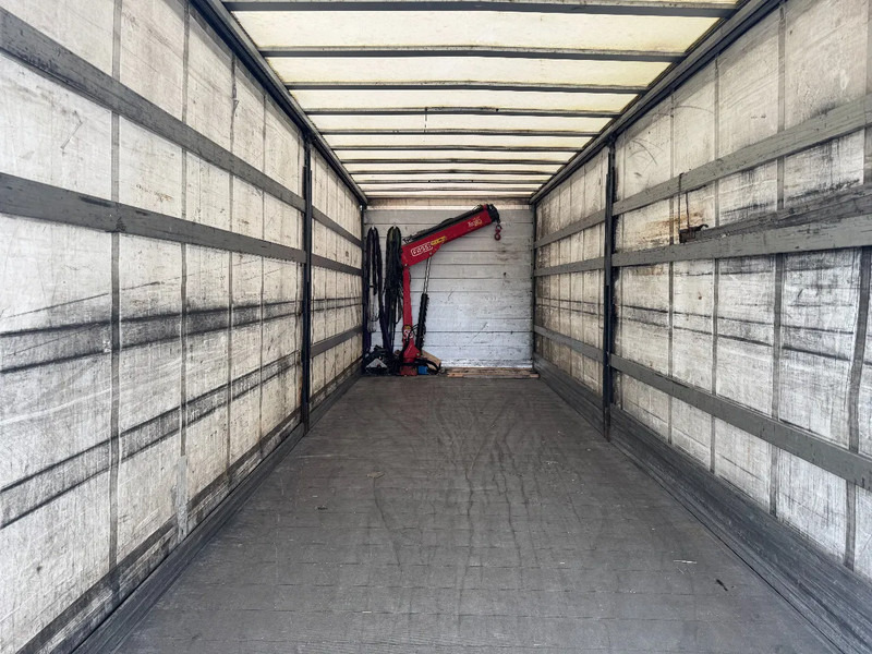 Volvo FL 250 4X2 EURO 6 + FASSI MICRO M25A.12 - Camión lona, Camión grúa: foto 5 Volvo FL 250 4X2 EURO 6 + FASSI MICRO M25A.12 - Camión lona, Camión grúa: foto 5