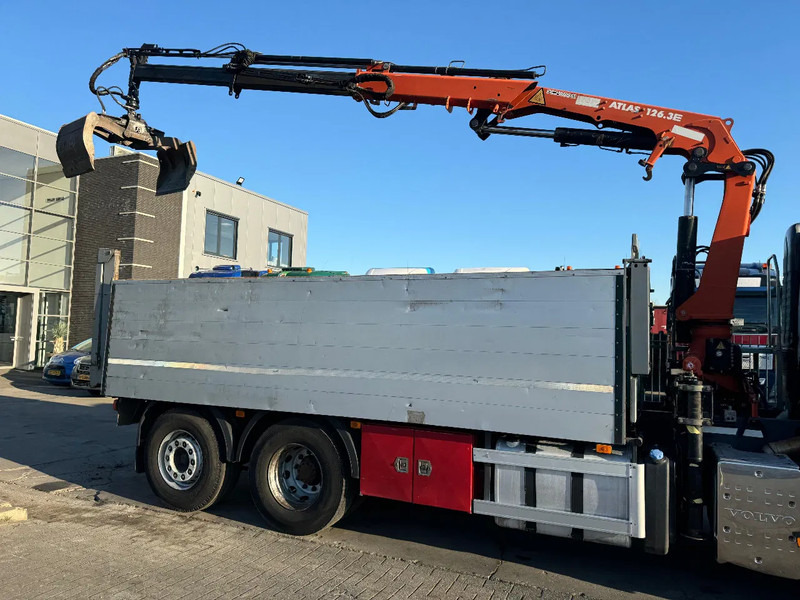 Volvo FM 330 6X2 - EURO 5 + ATLAS 126.3E A2 + REMOTE + LIFT/STEERING AXLE - Camión volquete, Camión grúa: foto 3 Volvo FM 330 6X2 - EURO 5 + ATLAS 126.3E A2 + REMOTE + LIFT/STEERING AXLE - Camión volquete, Camión grúa: foto 3