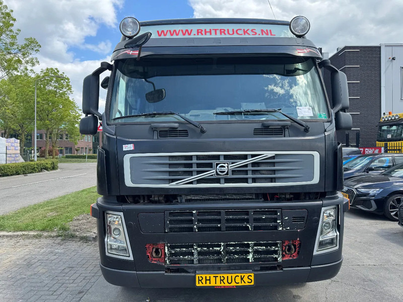Volvo FM 440 8X4 EURO 5 + CABELLIFT TIPPER - Camión con equipo de cable: foto 3 Volvo FM 440 8X4 EURO 5 + CABELLIFT TIPPER - Camión con equipo de cable: foto 3