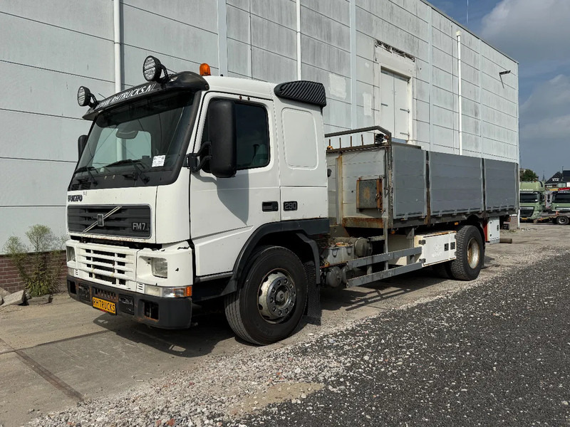Volvo FM 7.290 4X2 - EURO 2 + MANUAL GEARBOX - Camión caja abierta: foto 1 Volvo FM 7.290 4X2 - EURO 2 + MANUAL GEARBOX - Camión caja abierta: foto 1