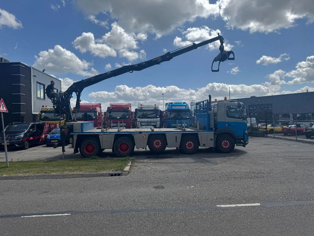 Volvo FMX 460 10X4 HIAB J2640ZT + HULTDINS GRIJPER HUB - Camión grúa: foto 4 Volvo FMX 460 10X4 HIAB J2640ZT + HULTDINS GRIJPER HUB - Camión grúa: foto 4