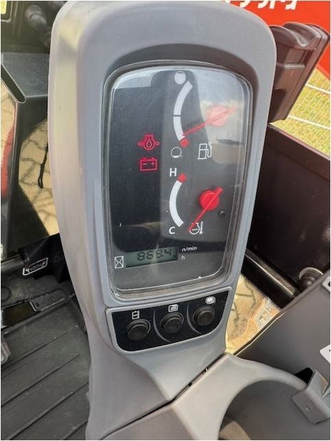 Miniexcavadora KUBOTA KX019-4: foto 7