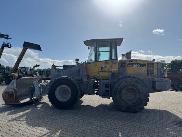 Komatsu WA 250-5 - Cargadora de ruedas: foto 3 Komatsu WA 250-5 - Cargadora de ruedas: foto 3