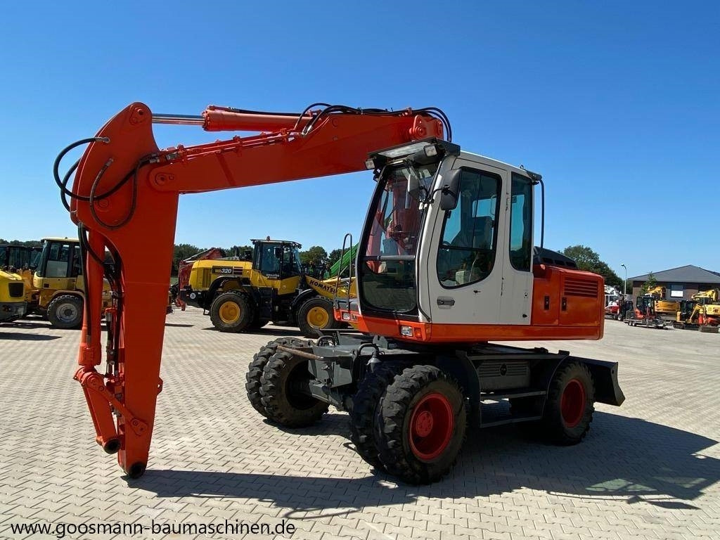 Liebherr A 900 C - Excavadora de ruedas: foto 1 Liebherr A 900 C - Excavadora de ruedas: foto 1