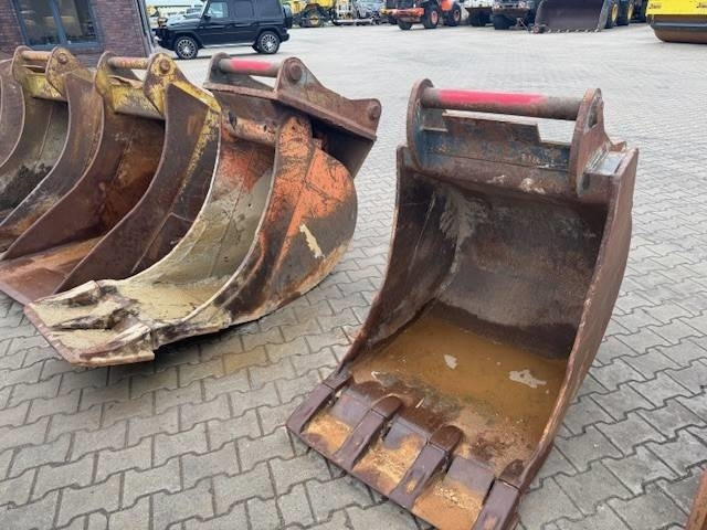 Tiefenlöffel auf OQ 70/55 mehrfach vorhanden - Cazo para excavadora: foto 3 Tiefenlöffel auf OQ 70/55 mehrfach vorhanden - Cazo para excavadora: foto 3