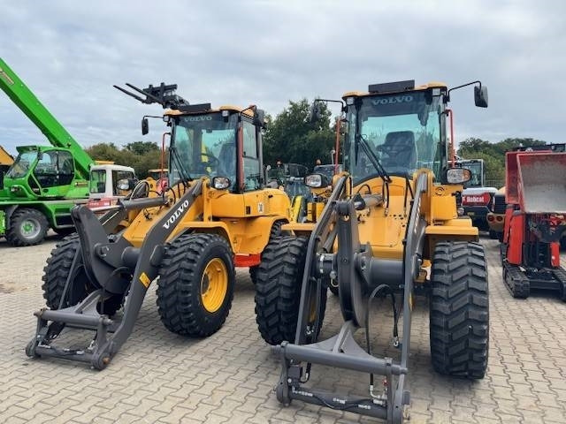Volvo L 30 HS Klima - Cargadora de ruedas: foto 2 Volvo L 30 HS Klima - Cargadora de ruedas: foto 2
