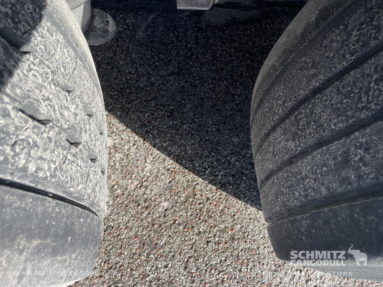 SCHMITZ Curtainsider Standard - Semirremolque lona: foto 4 SCHMITZ Curtainsider Standard - Semirremolque lona: foto 4