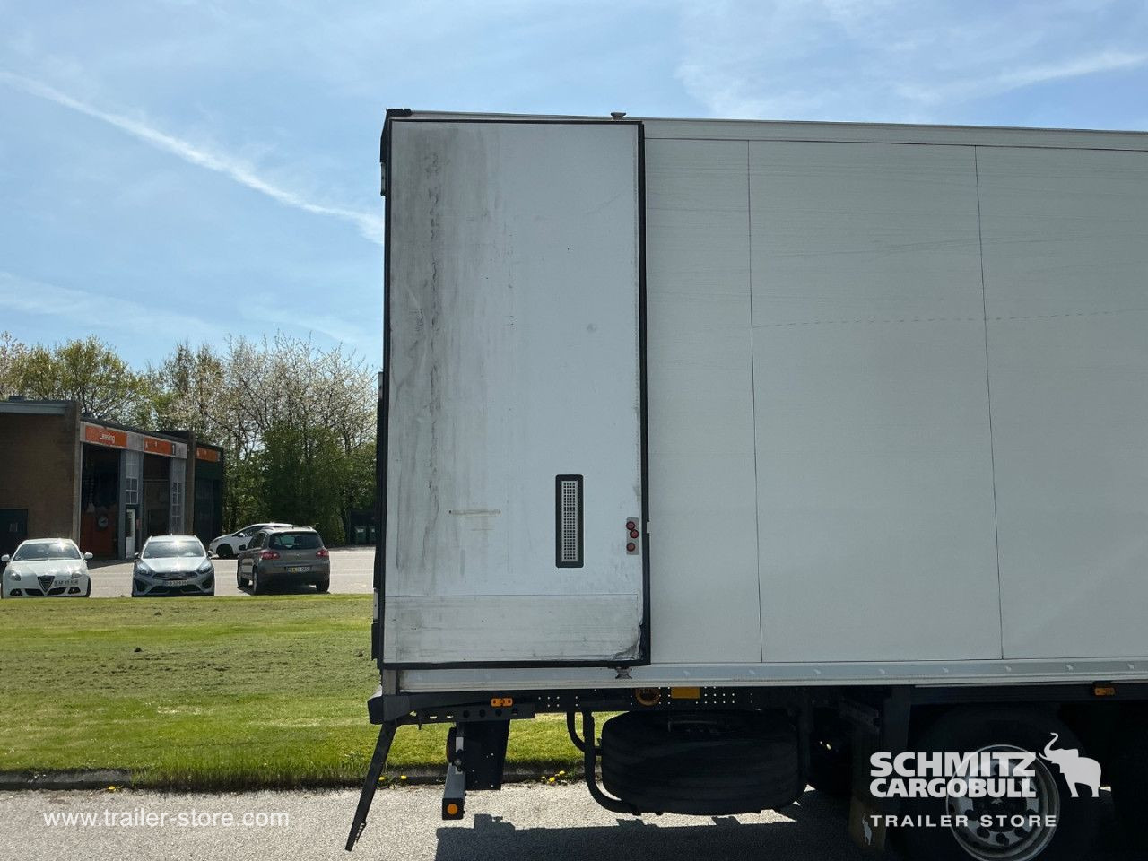SCHMITZ Reefer Standard - Semirremolque isotérmico: foto 2 SCHMITZ Reefer Standard - Semirremolque isotérmico: foto 2