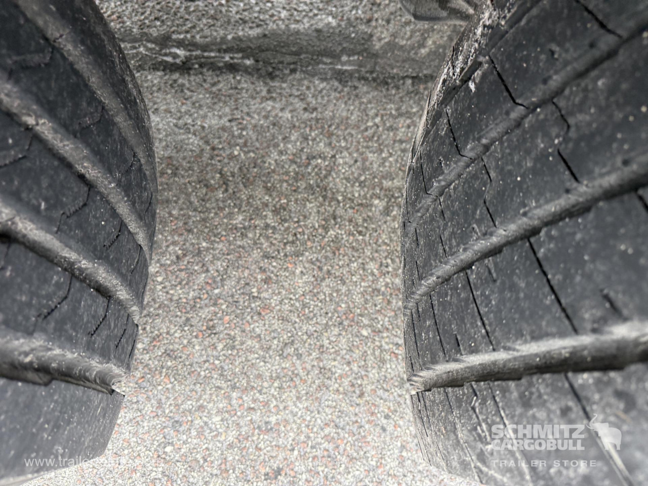 SCHMITZ Reefer Standard - Semirremolque isotérmico: foto 4 SCHMITZ Reefer Standard - Semirremolque isotérmico: foto 4