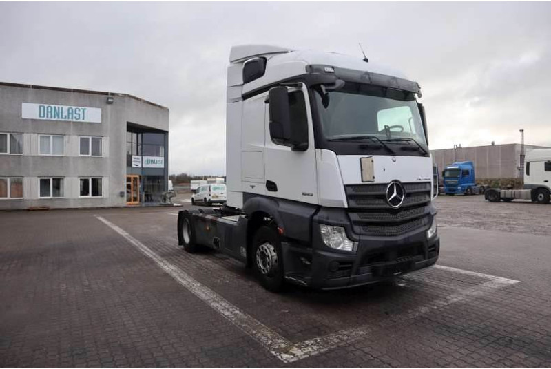 Mercedes-Benz Actros 1843 Tractor/Sattelzugmaschine/Trækker - Cabeza tractora: foto 2 Mercedes-Benz Actros 1843 Tractor/Sattelzugmaschine/Trækker - Cabeza tractora: foto 2