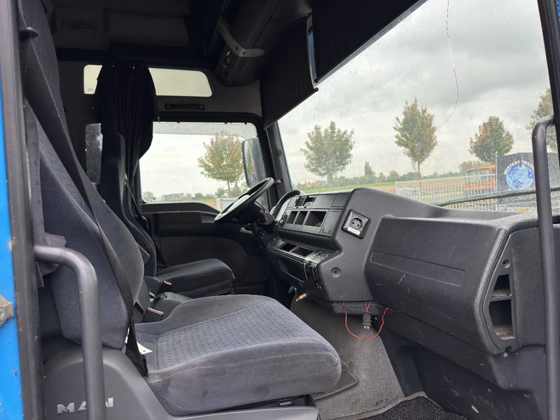 Cabeza tractora MAN TGA 18.400 H13 HN 184 FT: foto 8 Cabeza tractora MAN TGA 18.400 H13 HN 184 FT: foto 8