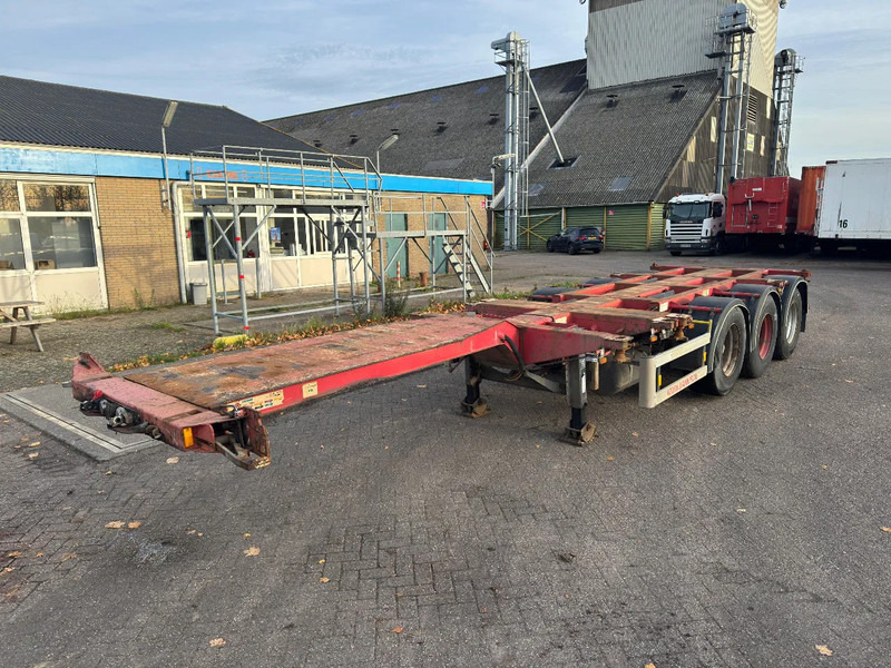 D-Tec FT-43-03V - Semirremolque chasis: foto 1 D-Tec FT-43-03V - Semirremolque chasis: foto 1