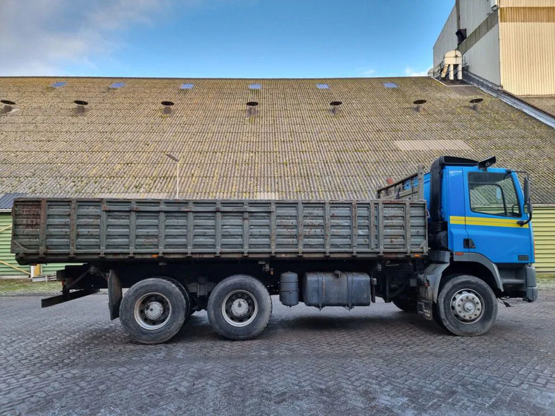 DAF CF 85.430 6x4 - Full Steel - Manual Gear - Kipper - Camión volquete: foto 4 DAF CF 85.430 6x4 - Full Steel - Manual Gear - Kipper - Camión volquete: foto 4