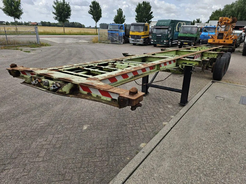 Fruehauf Steelspring - Drumbrakes - Semirremolque portacontenedore/ Intercambiable: foto 3 Fruehauf Steelspring - Drumbrakes - Semirremolque portacontenedore/ Intercambiable: foto 3