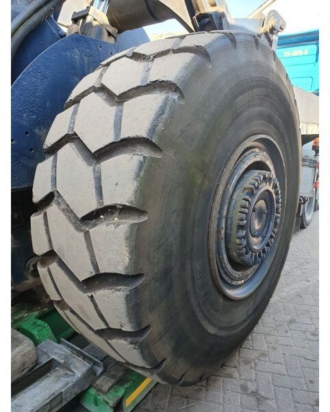 Neumático Michelin 29.5 R29: foto 6