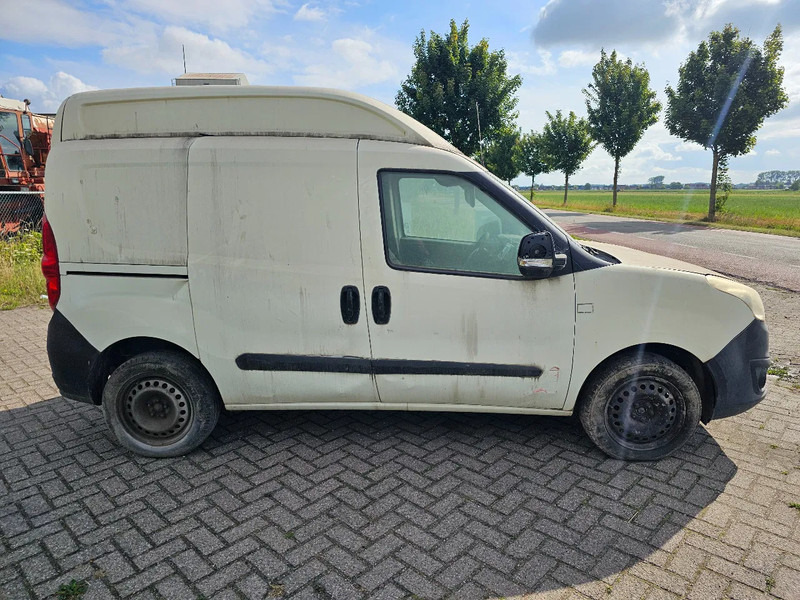 Opel Combo Combo-D-VANWXD1BA8AA - Coche: foto 4 Opel Combo Combo-D-VANWXD1BA8AA - Coche: foto 4