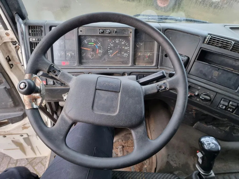Camión volquete Volvo FH 12.420 6x4 - Manual Gear - STEEL/STEEL - Big Axles - PTO: foto 11