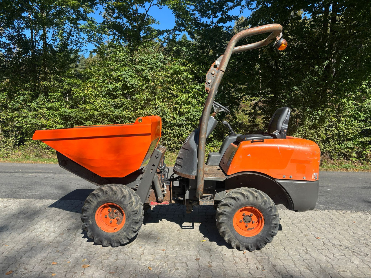 AUSA D100 AHA - Dúmper articulado: foto 1 AUSA D100 AHA - Dúmper articulado: foto 1