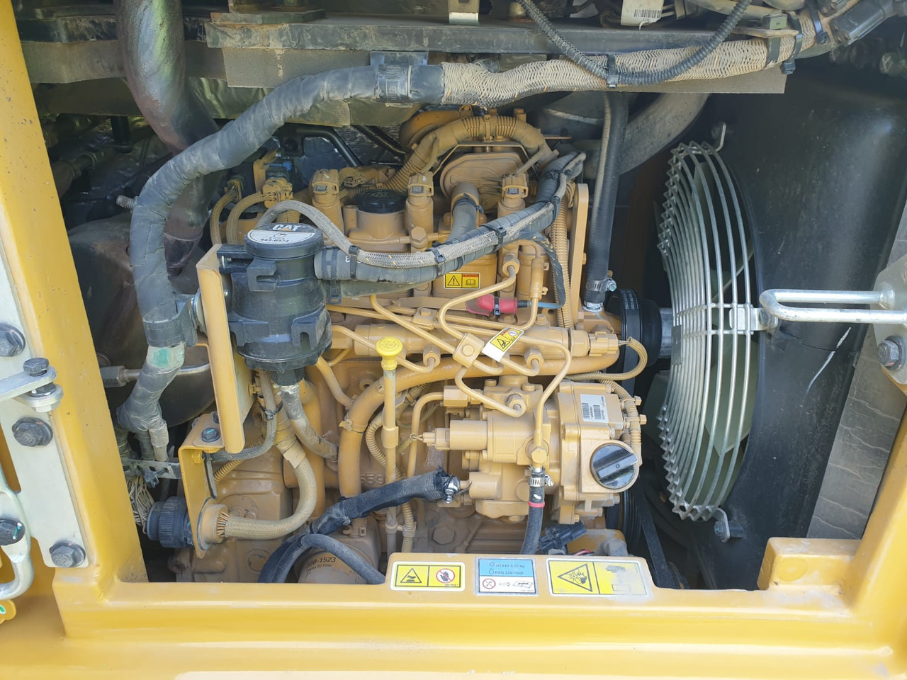 Miniexcavadora CATERPILLAR 304-07: foto 15