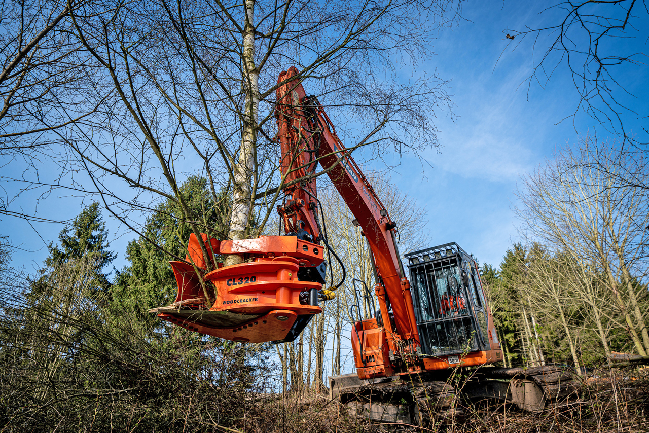 Westtech Woodcracker CL 320 - Implemento para Excavadora: foto 1 Westtech Woodcracker CL 320 - Implemento para Excavadora: foto 1