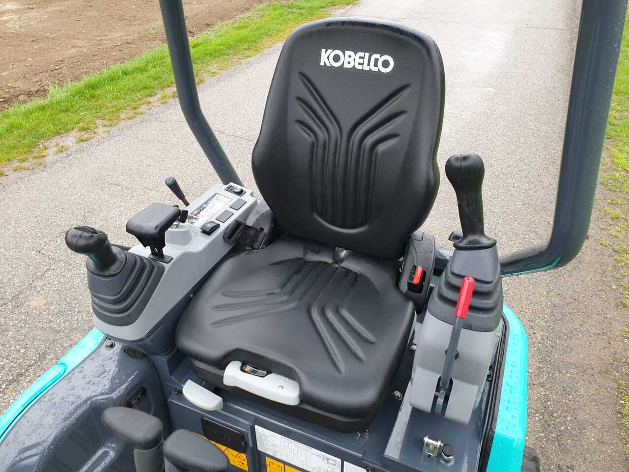 Miniexcavadora KOBELCO SK 17 SR-3E: foto 9