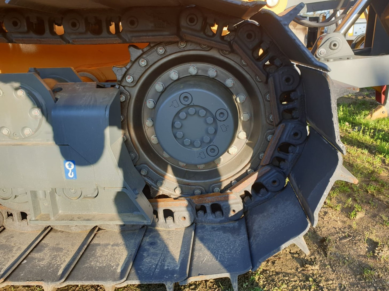 Bulldozer LIEBHERR PR 716 05 LGP: foto 9