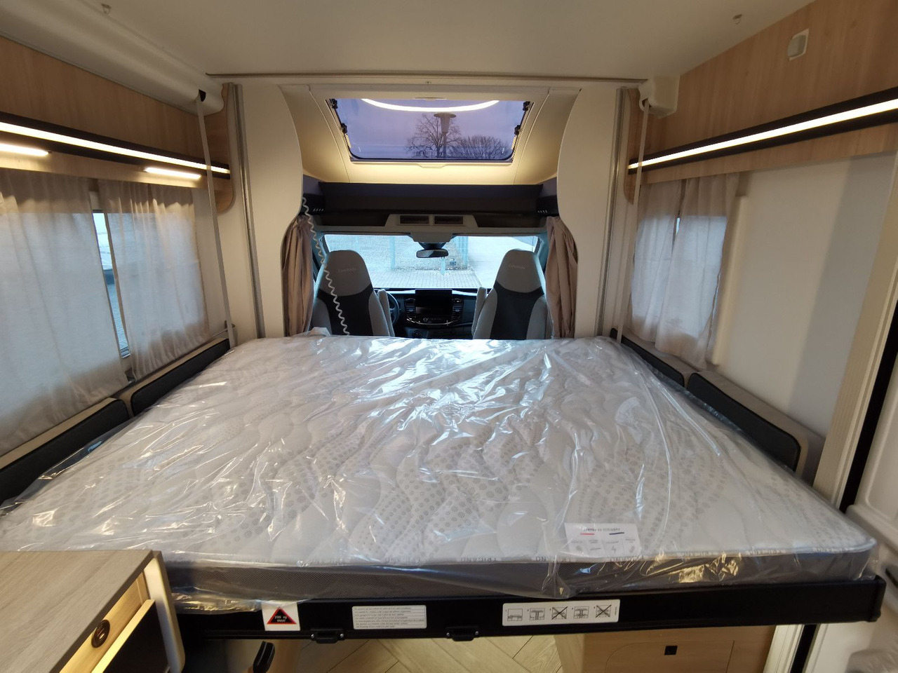 Autocaravana perfilada Chausson 640 ETAPE LINE /-2025- / XXL - HUBBETT & RAUMBAD: foto 12