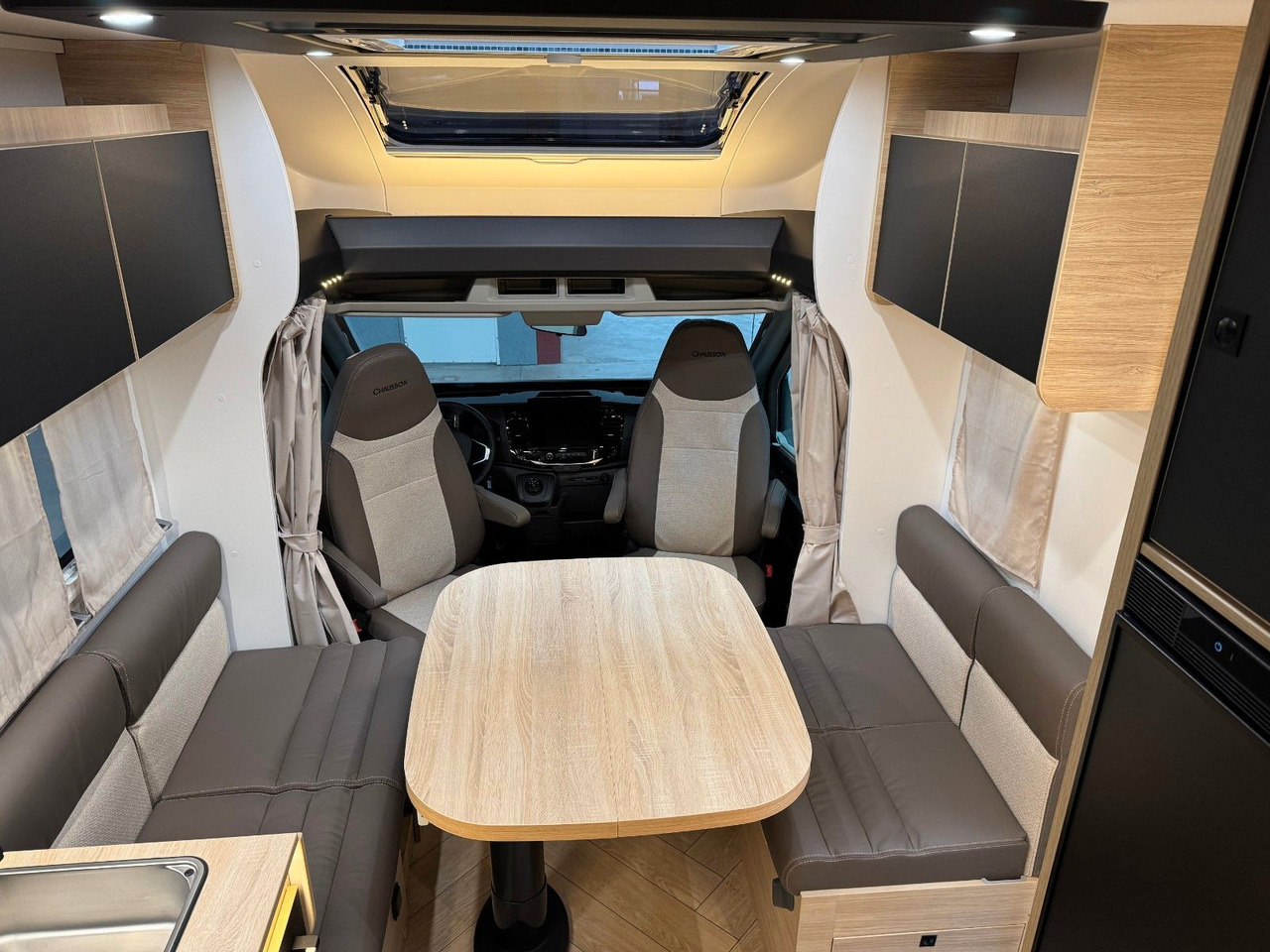 Autocaravana perfilada Chausson 797 TITANIUM / - 2026 - / 4.1T. / EINZELBETTEN: foto 17 Autocaravana perfilada Chausson 797 TITANIUM / - 2026 - / 4.1T. / EINZELBETTEN: foto 17