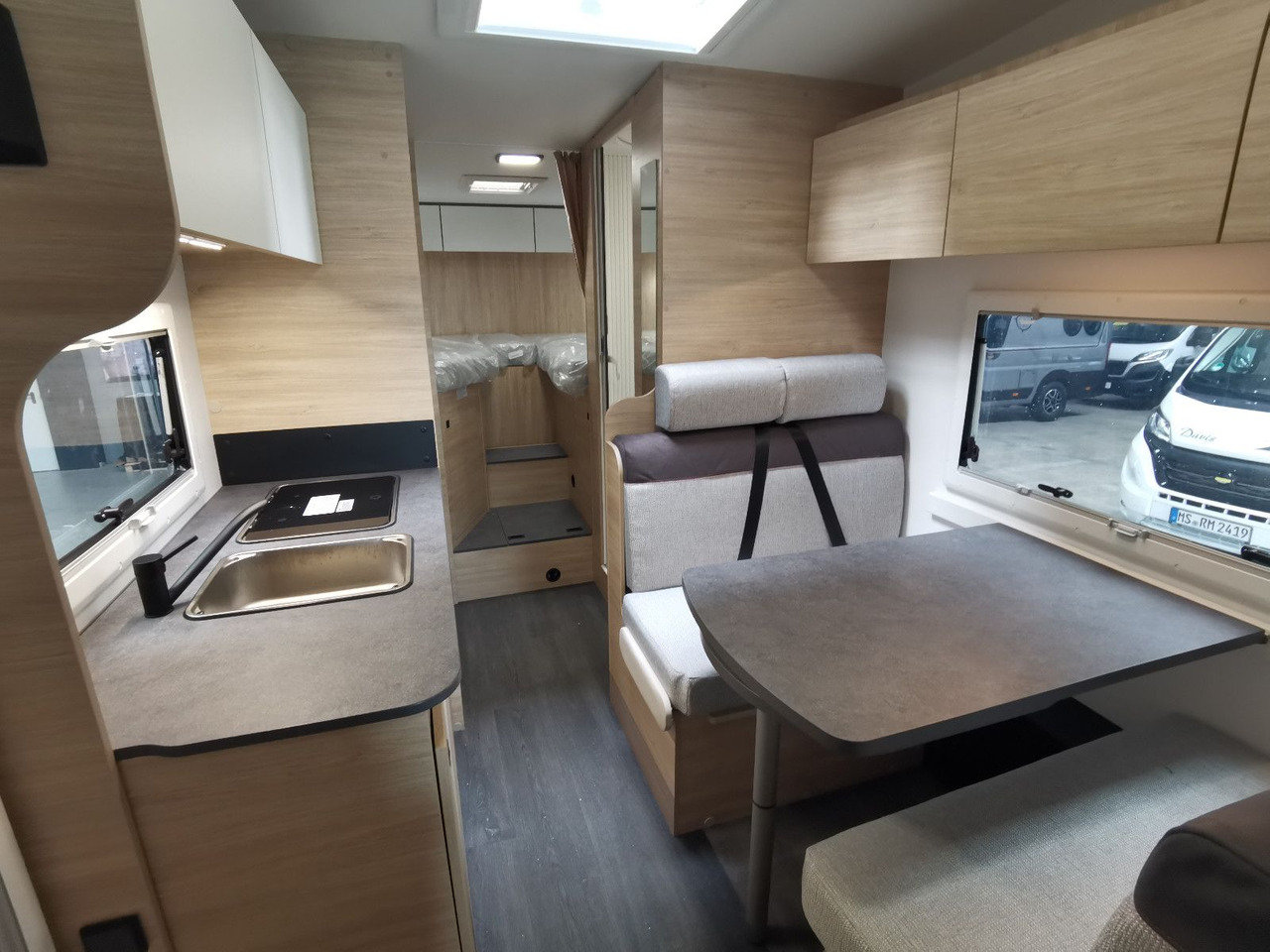 Autocaravana capuchina Chausson C 727 FIRST LINE /140PS / EINZELBETTEN & ALKOVEN: foto 11