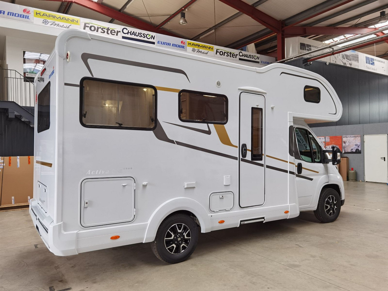 Eura Mobil ACTIVA ONE 650 HS /-2025-/ HECKSITZ&EINZELBETTEN - Autocaravana capuchina: foto 4 Eura Mobil ACTIVA ONE 650 HS /-2025-/ HECKSITZ&EINZELBETTEN - Autocaravana capuchina: foto 4