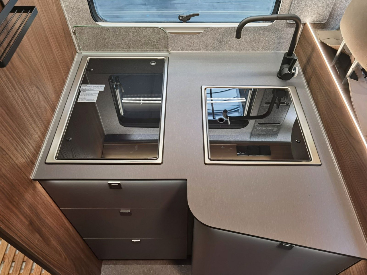 Leasing de  Eura Mobil PROFILA T 726 EB /-2026-/ MONDIAL PLUS & S-PAKET Eura Mobil PROFILA T 726 EB /-2026-/ MONDIAL PLUS & S-PAKET: foto 19