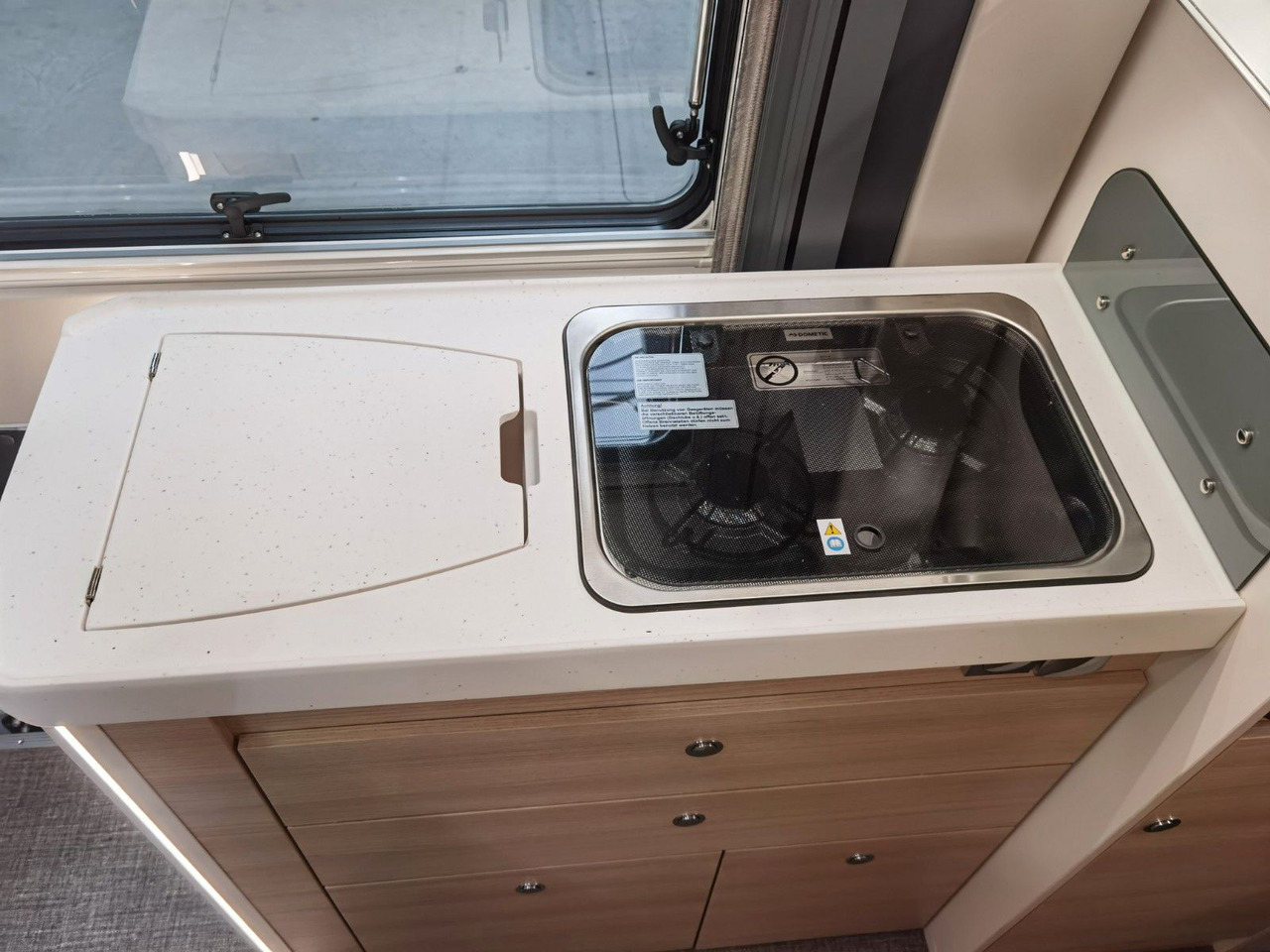 Cámper Eura Mobil VAN 635 EB / 180 PS -9G / EINZELBETTEN: foto 16