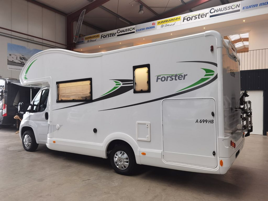 Forster A 699 HB /140PS / ZUBEHÖR - PAKET/ 6x SITZPLÄTZE - Autocaravana capuchina: foto 5 Forster A 699 HB /140PS / ZUBEHÖR - PAKET/ 6x SITZPLÄTZE - Autocaravana capuchina: foto 5